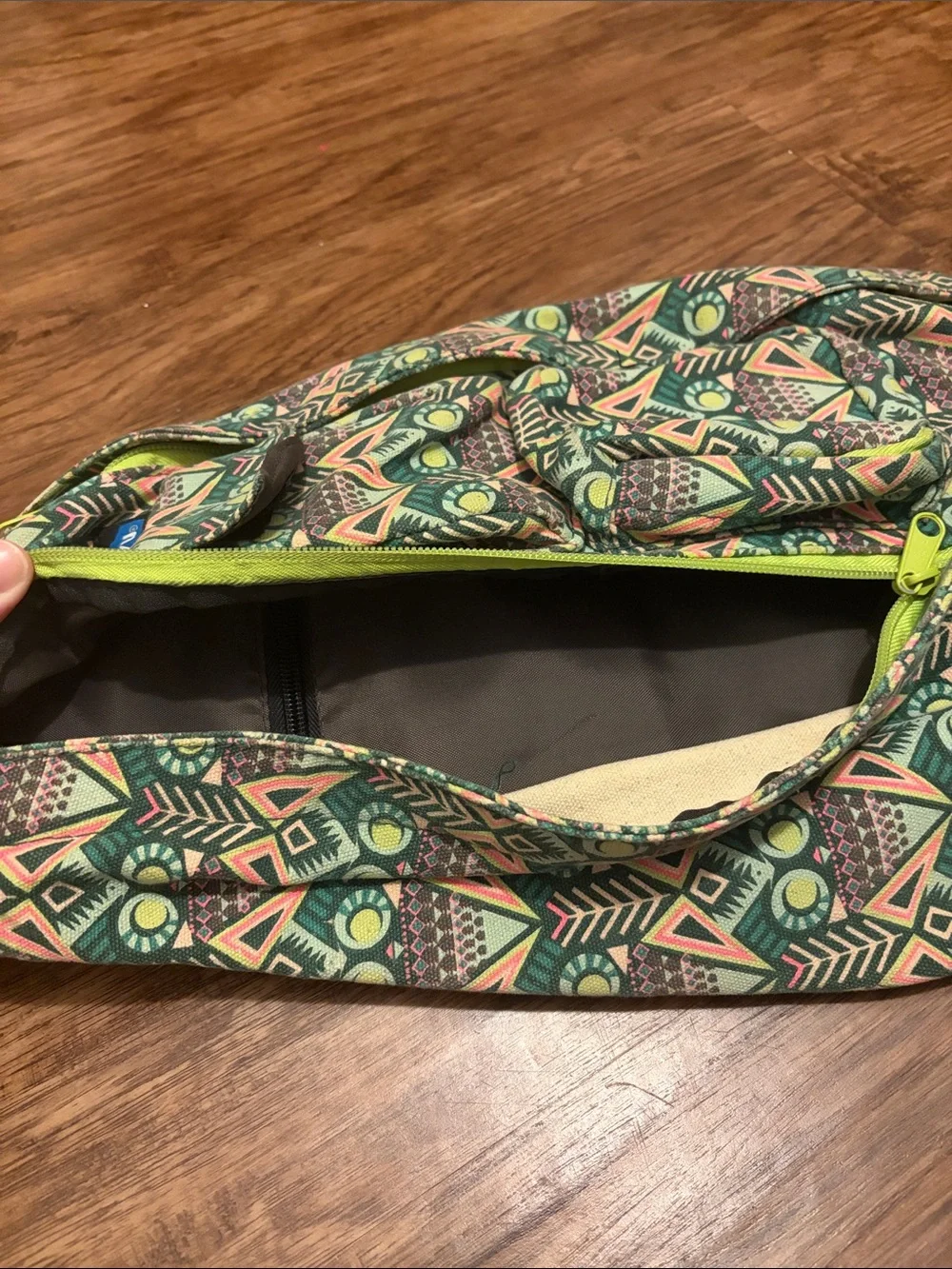Kavu Green Geometric Pattern Rope Sling Bag with Yellow Accents